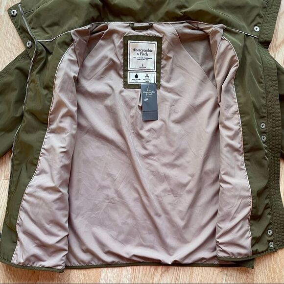 NWT Abercrombie & Fitch Green Water and Wind Resistant Heavy Jacket - Picture 11 of 14